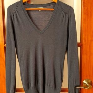 V neck Sweater